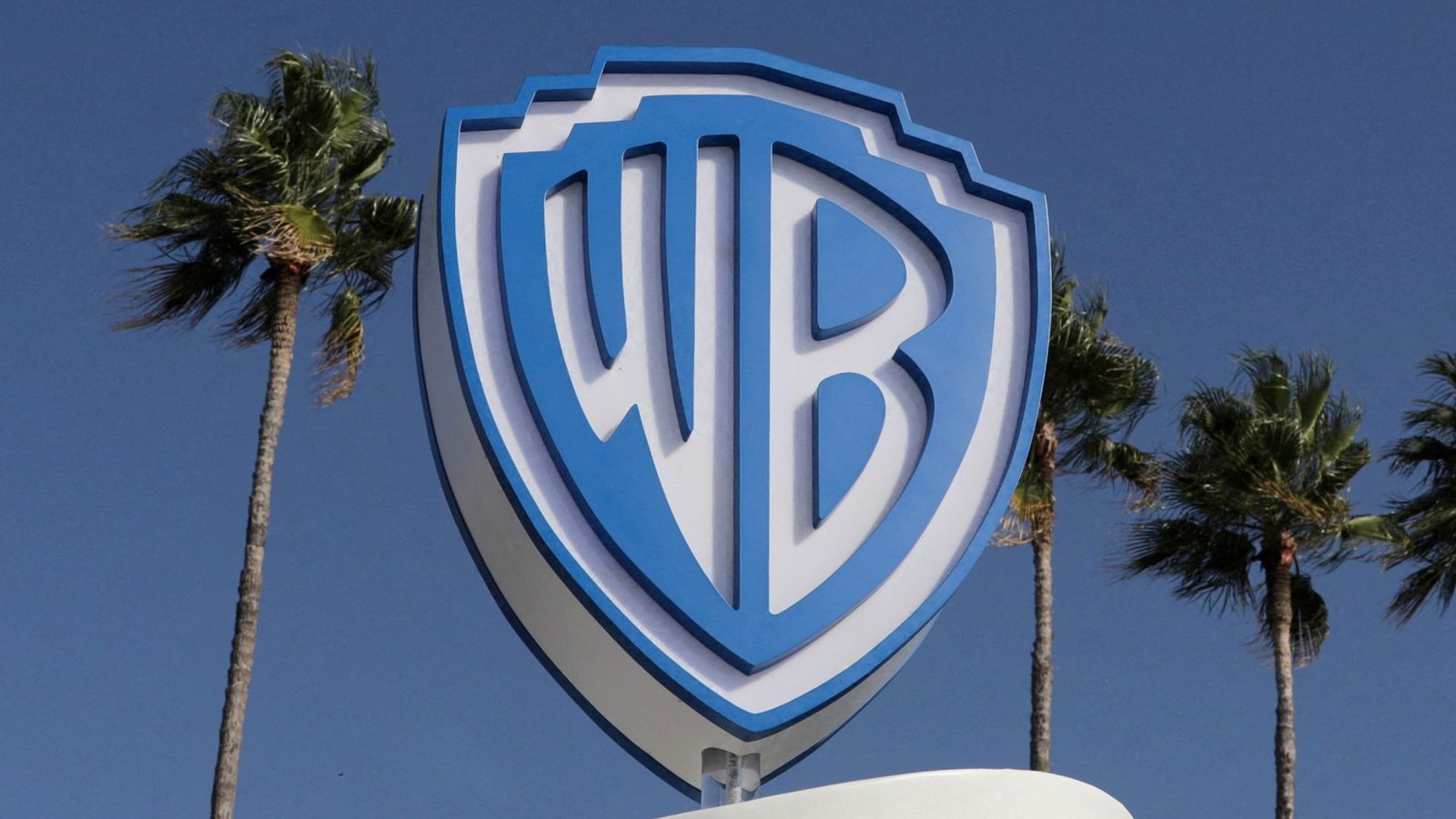 Netflix boosts offer for Warner Bros Discovery
