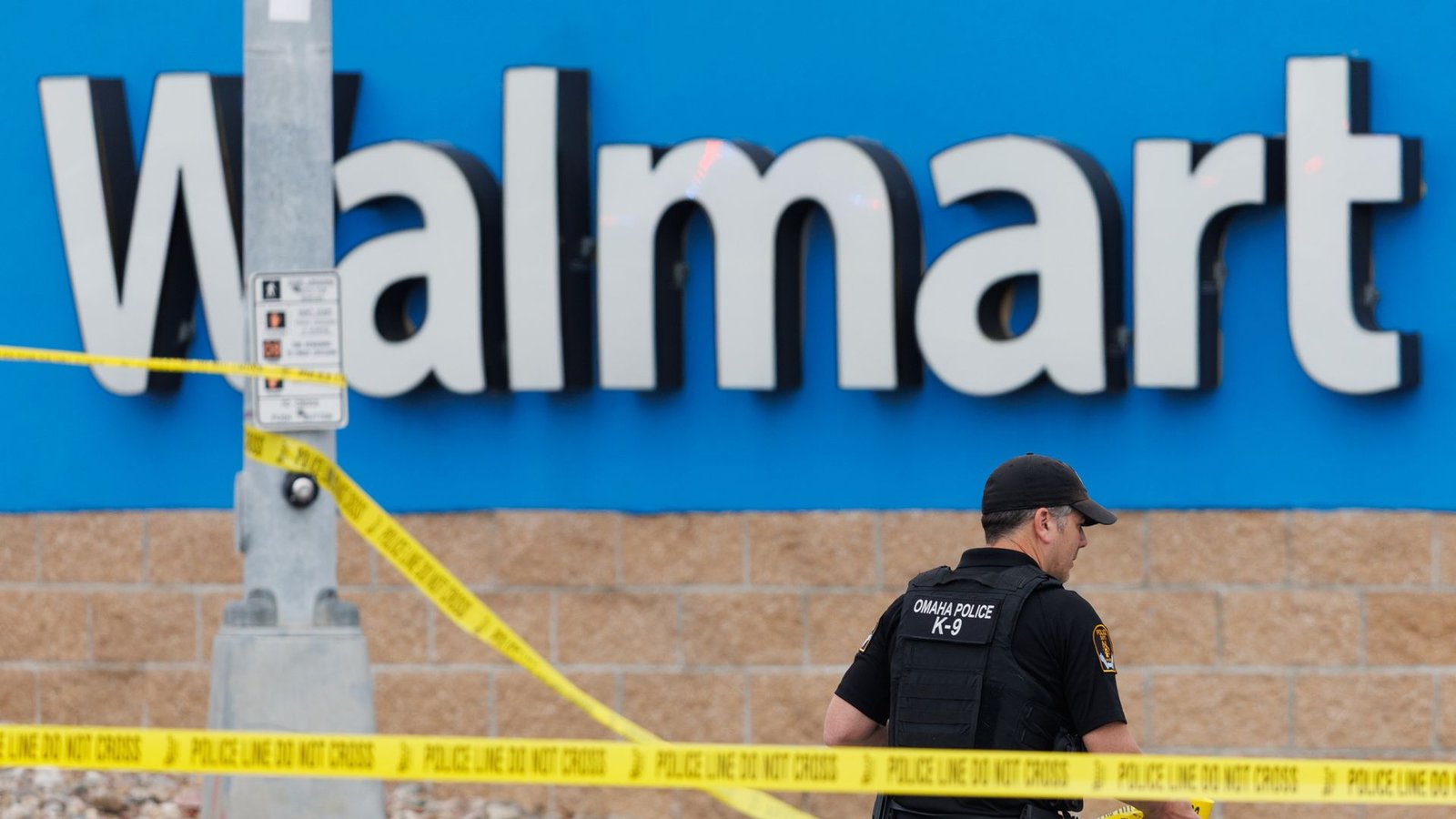 Woman shot dead after trying to kidnap toddler in supermarket